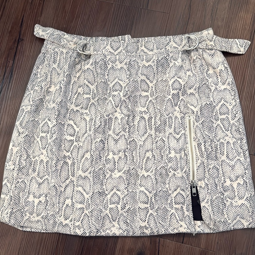 Free people skirt!